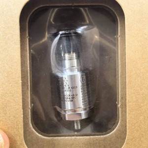 เบนท์ลีย์ 330400-02-05 เซ็นเซอร์ตรวจจับระยะใกล้แบบเหนี่ยวนำ 20Vdc 20Hz การตรวจจับการเคลื่อนไหว - Product Image 1