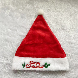 Décorations <span class=keywords><strong>de</strong></span> fête <span class=keywords><strong>de</strong></span> Noël : Bonnets <span class=keywords><strong>de</strong></span> Père Noël en peluche courte, motifs <span class=keywords><strong>de</strong></span> dessins animés, en polyester, couleurs rouge, bleu, violet, café, jaune, rose, pour l'exportation. - Product Image 1