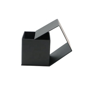 Luxury Premium Packaging Gift Candle Jar Boxes Custom Design Logo Foldable Rigid Paper Candle Box With Magnetic Closure