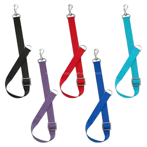 Balle à friandises pour chevaux Premium Futai avec sangle réglable (35-66 cm/13,78-25,98 pouces) en polyester - Product Image 4