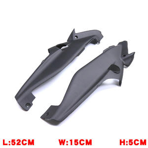 Paneles laterales inferiores traseros de fibra de carbono seca 3K para Ducati Hypermotard 950 SP RVE 2019-2025 - Product Image 6