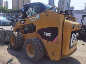 รถตักล้อยาง CAT 246C มือสอง สำหรับงานก่อสร้างและขนย้ายวัสดุ - Product Image 3