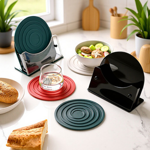 Sous-plat minimaliste <span class=keywords><strong>en</strong></span> silicone pour plats chauds |   Résistant à <span class=keywords><strong>la</strong></span> chaleur 480 ° Tapis de protection antidérapant pour casseroles avec un design moderne à anneaux concentriques - Product Image 6