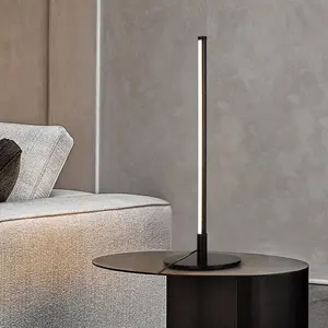 현대 간단한 디자인 가정 장식 책상 빛 호텔 방을 위한 둥근 기초 Led 테이블 램프 창조적인 수직 최소한 밤 빛