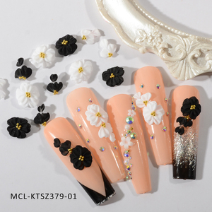 30PCS/kit Kawai Blanc Noir Fait à la Main Nail Art Résine Charms 3D Design Nail Acrylique Fleurs - Product Image 4