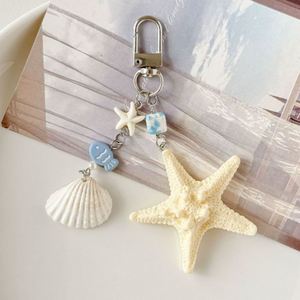 Wholesale Ocean Breeze Natural Shell Decorated Keychain Starfish Versatile Mobile Phone Pendant Vacation Accessory <b>Bag</b> <b>Charm</b> - Product Image 4