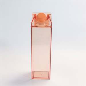 Bouteille d'eau personnalisée élégante en forme de carton de lait - Idéale pour les voyages, s'adapte à tous les sacs à dos et porte-gobelets de voiture, parfaite pour le lait - Product Image 5