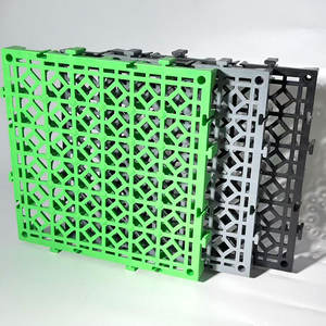 Rejilla de Suelo Entrelazada con Patrón de Diamante de 3.0 mm de Grosor, Baldosas Modulares Resistentes para Estacionamientos Comerciales y Mantenimiento de Vehículos - Product Image 3