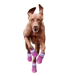 Hunde schuhe Hot Water proof Dog Pet Schuhe Stiefel Pfoten schutz für kleine mittlere Haustiere Hundes tiefel Wasserdichte Schuhe mit reflektieren den