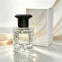 Flacon pulvérisateur de parfum en verre transparent simple de 50 ml et 100 ml, vente en gros, atomiseur de parfum vide, logo personnalisé, boîte cadeau personnalisée