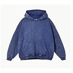 Sweat à capuche en denim bleu foncé délavé, pull vintage délavé à la pierre avec poche kangourou et capuche réglable - Product Image 1