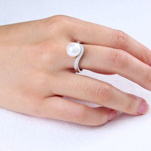 YILUN <span class=keywords><strong>Bague</strong></span> de fiançailles en argent sterling 925 avec perles et zircon cubique plaqué rhodium et grande <span class=keywords><strong>bague</strong></span> en perles bijoux pour femmes - Product Image 4