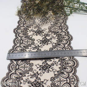 Elegante Pizzo Ricamato Floreale in Tulle Nero da 21CM, Bordo in Rete con Fiori, Tessuto in Voile <span class=keywords><strong>per</strong></span> Lingerie e <span class=keywords><strong>Abiti</strong></span> da Donna - Product Image 2