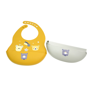 Juego de alimentación para bebés OEM personalizado, Bandana de silicona a prueba de agua - Product Image 4
