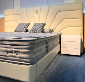 Cadre de lit <span class=keywords><strong>Queen</strong></span> avec lumières LED, capteur de mouvement sous le lit pour mère et enfant, éclairage de haute qualité pour hôtel, grands panneaux de tête de lit - Product Image 4