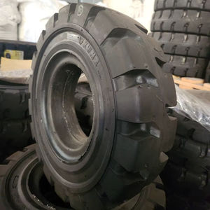 Neumáticos de Camión Negros de Caucho Natural KUMA KF503 4.00-8 5.00-8 6.00-9 6.50-10 7.00-12 8.15-15, Fabricados en Vietnam, Nuevo Éxito de Ventas 2026 - Product Image 1