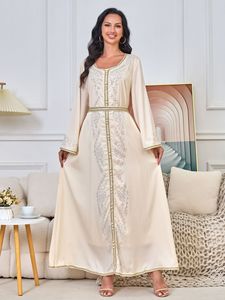 Bellissimo Ramadan musulmano donna <span class=keywords><strong>abbigliamento</strong></span> islamico per le donne Muslim2 024 - Product Image 3