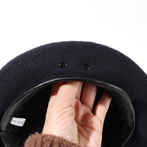 قبعة بيريه فرنسية جديدة للجنسين لعام 2026 من الصوف بلون زيتوني مع طباعة تكتيكية للاستخدام اليومي والرسمي - Product Image 6