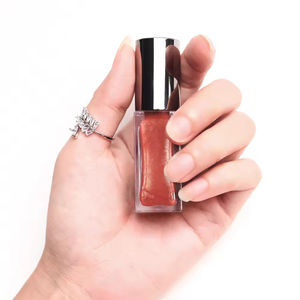 <span class=keywords><strong>ลิป</strong></span>กลอสเนื้อเหลวแบบมีประกายมุก ผิวกระจก ทรงหลอดสี่เหลี่ยม ฝาทรงกลม สีเงินดำ ขายส่ง OEM ขายดี - Product Image 6