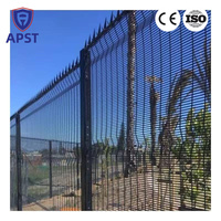 Panneau de clôture en treillis métallique galvanisé et recouvert de PVC Sitong 358 anti-escalade haute sécurité pour le contrôle des foules périmétriques, les prisons et les portails