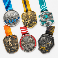 Médaille de finisseur OEM ODM personnalisée avec logo pour triathlon, natation, cyclisme, course à pied, duathlon, course cycliste 100K, en alliage de zinc et émail souple, fournisseur en gros