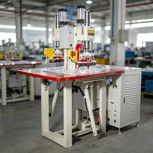 Machine à souder haute fréquence à double pédale pour tissu enduit <span class=keywords><strong>PVC</strong></span> Textilène 5KW~15KW, nouvelle <span class=keywords><strong>buse</strong></span> de valve d'air TPU - Product Image 1
