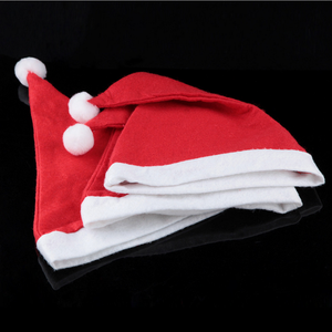 Offre Spéciale bas quantité minimale de commande <span class=keywords><strong>pas</strong></span> <span class=keywords><strong>cher</strong></span> enfant adulte doux en peluche épais rouge et blanc père noël casquettes chapeau de noël du père noël - Product Image 2