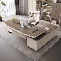 2025 Bureau de direction en bois en forme de L convertible moderne Petite taille Prix compétitif pour une utilisation au bureau