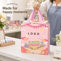 Sac fourre-tout cadeau rose non tissé avec logo personnalisé, imprimé dessin animé, poignée ruban rose pour fête d'anniversaire et vente au détail