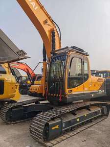 Excavatrice d'occasion Hyundai225LC-9T de 22 tonnes, excellente performance, provenance Corée, bon état, prix avantageux pour le terrassement - Product Image 4