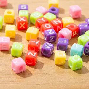 Contas de alfabeto acrílico quadrado cubo ac2011 6mm, contas de plástico coloridas e letras de lucite, acessório de moda, joias soltas