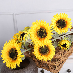 KST 3 Cabezas de Girasoles de Seda de 6 Pulgadas, Flores de Alta Simulación para Decoraciones de Boda, 90 cm de Largo - Product Image 3