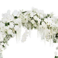 Gapura Pernikahan Buatan Warna Putih BBGS, Latar Belakang Bunga Buket Mawar Hydrangea Ramah Lingkungan, Kain Sutra Buatan Tangan Murni untuk Panggung Acara