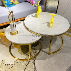 Set di 2 Tavolini da Caffè Moderni Rotondi con <span class=keywords><strong>Piano</strong></span> <span class=keywords><strong>in</strong></span> <span class=keywords><strong>Marmo</strong></span> Bianco e Base Dorata - Product Image 3