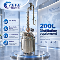 Colonne de Distillation Commerciale 200L en Acier Inoxydable et Cuivre pour Whisky, Vodka, Éthanol, Certifiée CE, Vente Directe Usine