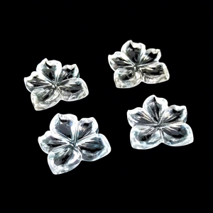 Fleur de cristal de quartz naturel sculptée à la main, pierre précieuse de 20 mm, pierre de quartz en vrac pour la fabrication de bijoux, prix de gros en vrac - Product Image 1