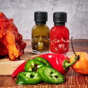 Salsa Picante para Hombre, Inferno Flight, 21 Niveles de Picantez, Mini Botellas con Forma, Desafío Picante con Chile Habanero Ghost Pepper - Product Image 4