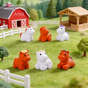 Miniaturas de Animales de Resina Plástica con Temática de Caballo del Zodiaco, Estilo Dibujos Animados, Técnica de Goteo de Aceite, Adornos Pequeños para Oficina o Escritorio - Product Image 4