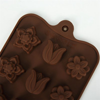 Großhandel Bestseller OEM 15-fach Lebensmittelechte 3D-Tulpenform Cartoon-Schokoladenform Silikon-Backformen für Kinder