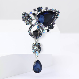 Broches de Cristal Elegantes y Lujosos, Accesorios de Alta Gama para Trajes de Mujer, Flor para el Pecho, Broches de Diamantes de Imitación para Damas - Product Image 4