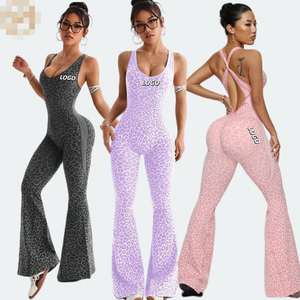 Nuova tuta da donna con stampa leopardata da donna un pezzo per lo Yoga con pezza sul petto pantaloni a zampa di elefante da <span class=keywords><strong>palestra</strong></span> tuta da donna - Product Image 1