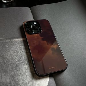 Funda Plegable para Teléfono de Estilo Chino, Original, de TPU+PC, con Protector de Cámara, Diseño de Astronauta Rojo, para 15/14/13 Pro/i17 Pro, con Correa para Teléfono - Product Image 2