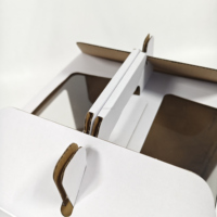 Emballage cadeau personnalisable en papier kraft de 0,2 mm d'épaisseur, type valise, avec fenêtre transparente, impression quadricolore jetable
