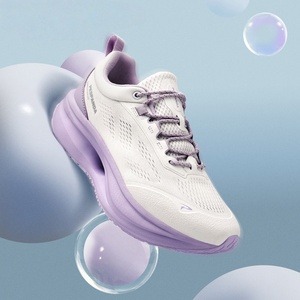 Nuevas zapatillas deportivas de verano transpirables y duraderas para parejas, ultraligeras, informales y versátiles. - Product Image 3