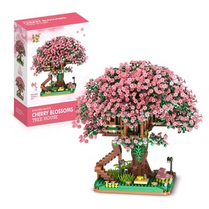 Ensemble de blocs de construction en forme de maison dans les arbres aux fleurs de cerisier, mini micro briques, modèle de dessin animé à monter soi-même, jouet pour enfants et adultes - Product Image 1