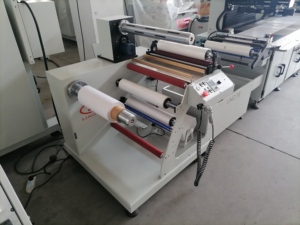 Máquina Automática de Serigrafía con Papel de Transferencia de Calcomanías, Impresora de Etiquetas de Alta Eficiencia con Curado UV - Product Image 3