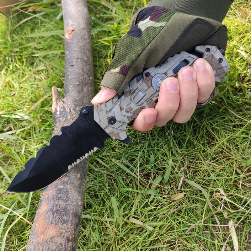 YJ Knives