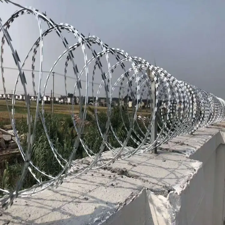 304 galvanized security fencing concertina price razor barbed wire