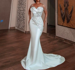 Nuovo Design 2025 Abito <span class=keywords><strong>da</strong></span> <span class=keywords><strong>Sposa</strong></span> <span class=keywords><strong>da</strong></span> Donna in Pizzo Bianco Personalizzato con Maniche in Rete e Perle Abito <span class=keywords><strong>da</strong></span> <span class=keywords><strong>Sposa</strong></span> <span class=keywords><strong>di</strong></span> Lusso a Sirena per Signore - Product Image 1