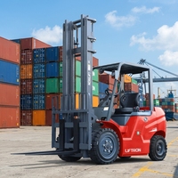 Montacargas Eléctrico Liftron CPD30 3T con Batería de Iones de Litio y Neumáticos Sólidos para Manejo de Materiales en Almacenes e Industrias